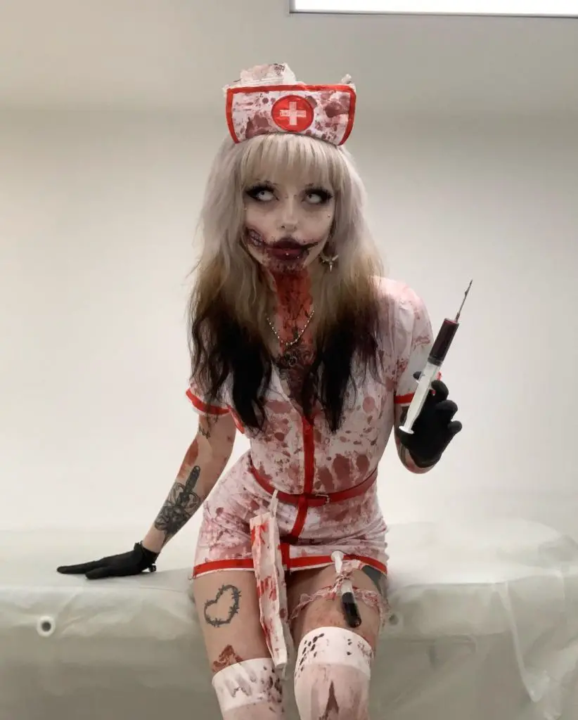 29 Zombie Makeup Ideas Easy Realistic And Creative Tutorials For 29 Zombie Makeup Ideas Easy Realistic And Creative Tutorials For