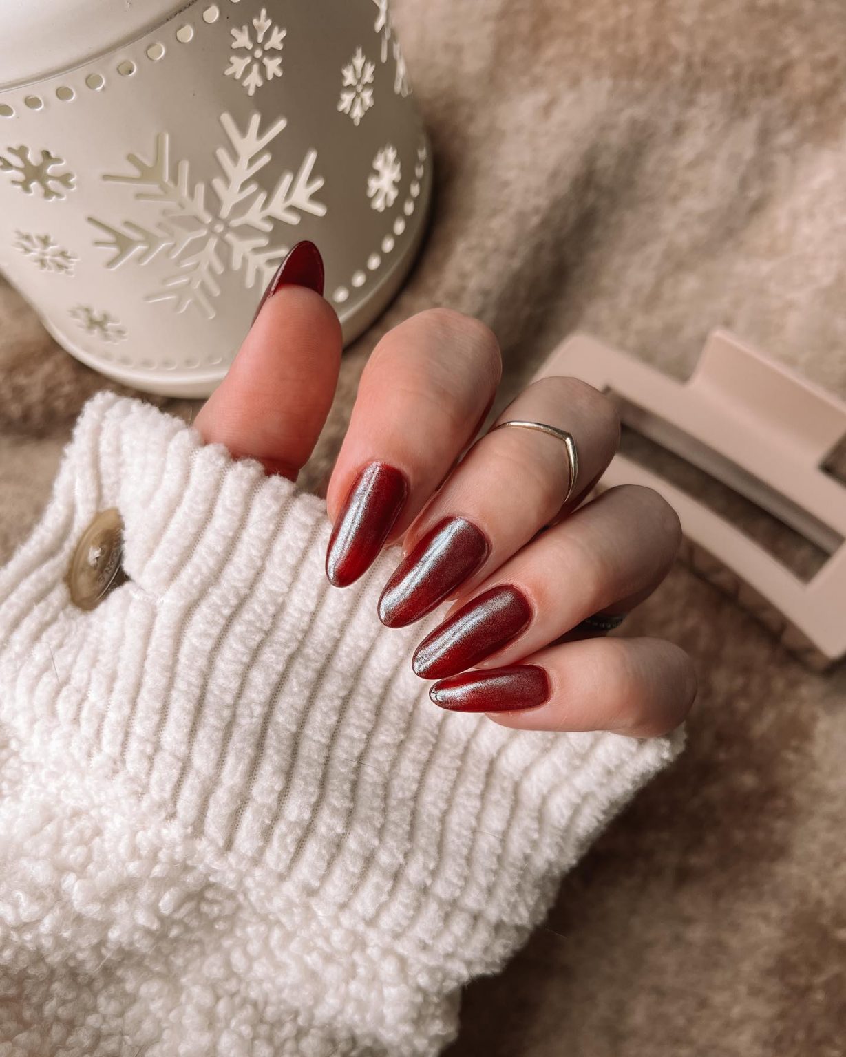 Top Winter Nails Color Ideas 2024-2025: From Classy Acrylics to Festive ...